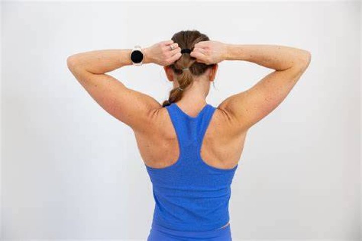 Why do women's backs get wider?