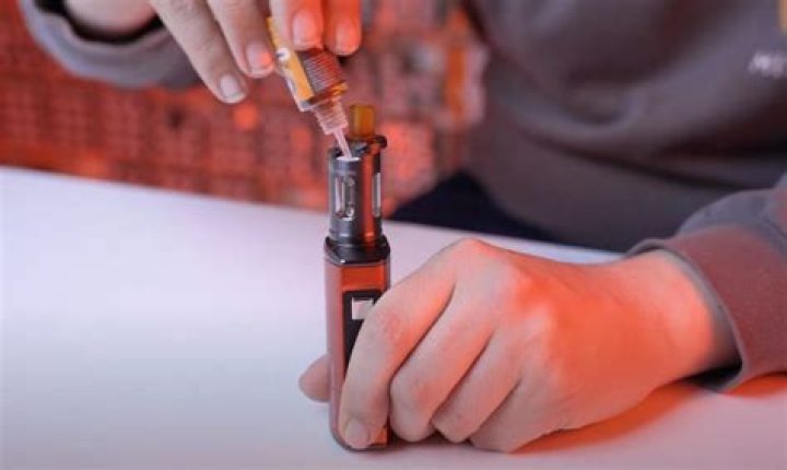 Why is my vape juice turning red?