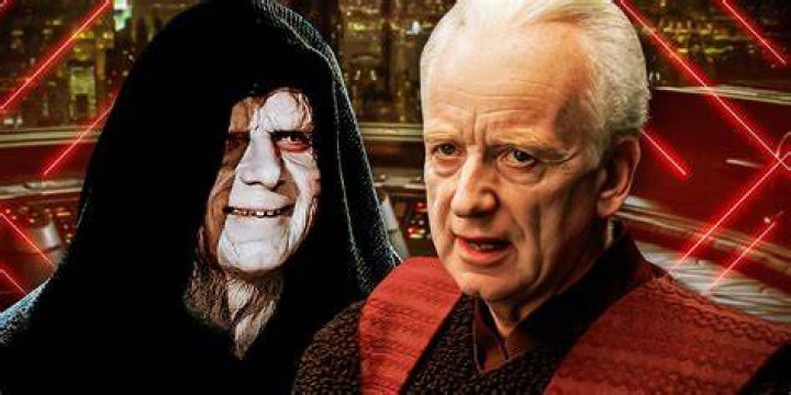 Why was Palpatine's eyes not yellow?