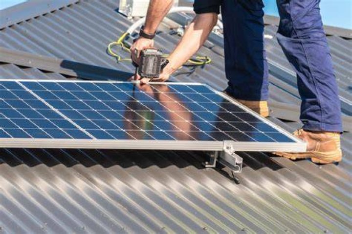 Why you shouldn't put solar panels on your roof?